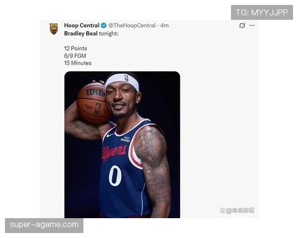 布拉德利·比尔提升无球跑动效率显著拉开与哈登的得分差距