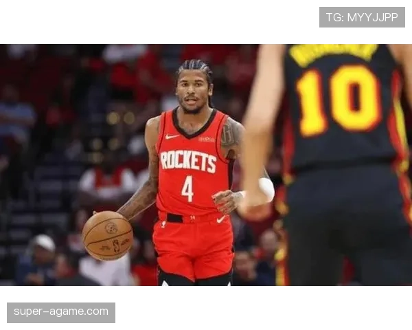 格林成火箭得分手因突破单打撕裂换防拉开空间